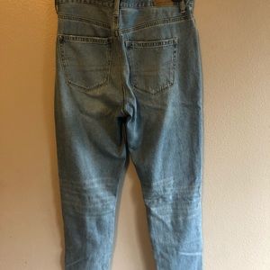 American eagle mom jeans